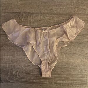 Skims romance hipster size S in light fawn